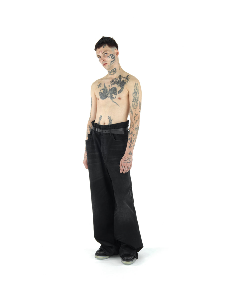 LE25 AGED DENIM OVERSIZED SKATER JEAN, HERITAGE RING DENIM — BLACK
