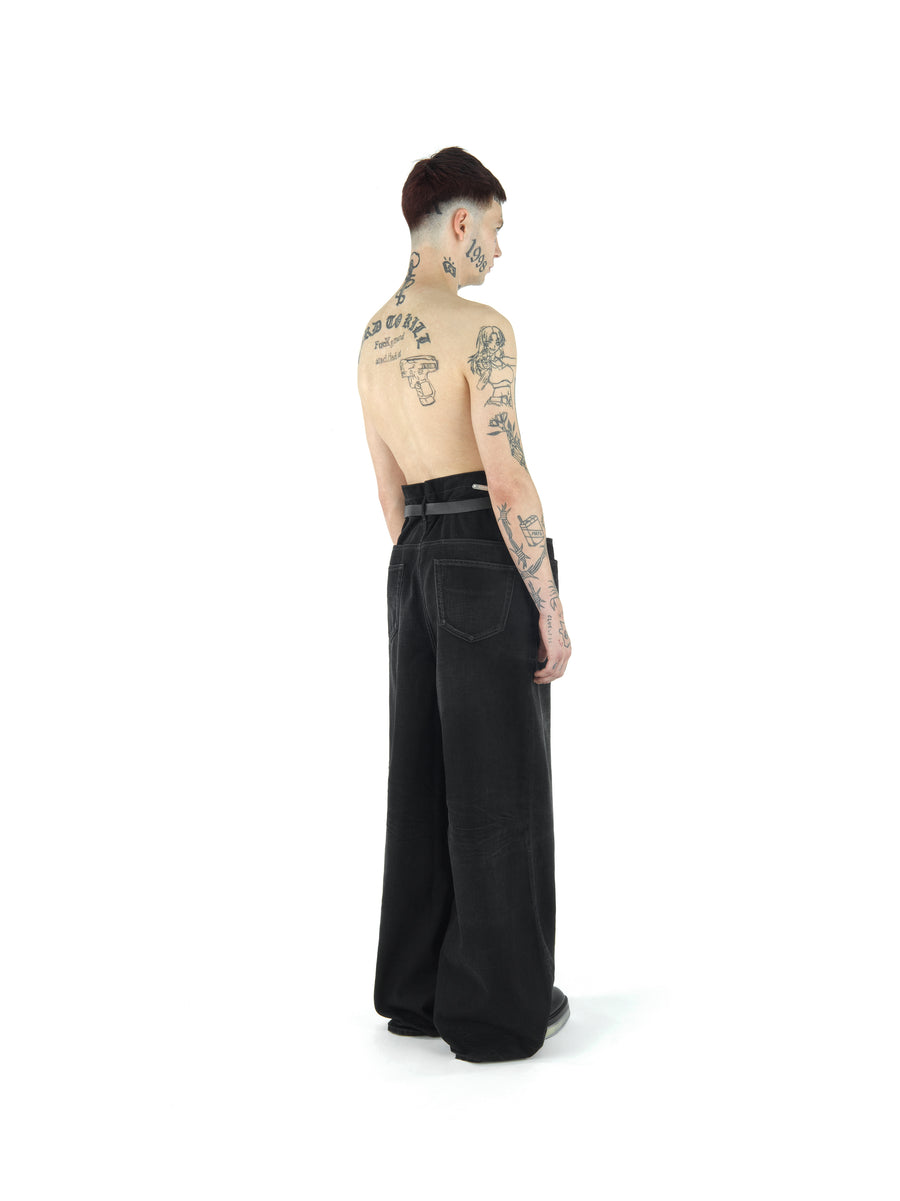 LE25 AGED DENIM OVERSIZED SKATER JEAN, HERITAGE RING DENIM — BLACK