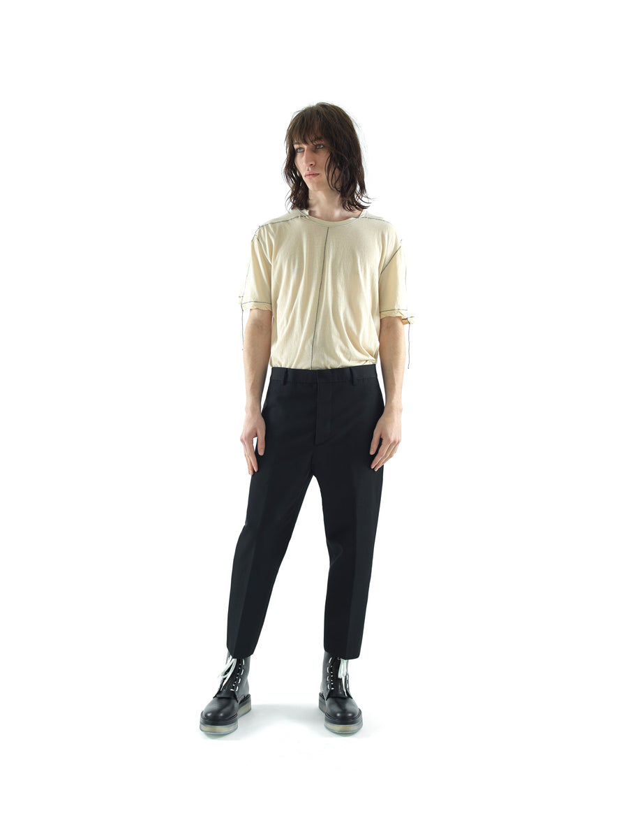 SHIFTED SEAM T-SHIRT IN TORSION JERSEY COTTON VOILE — CREAM