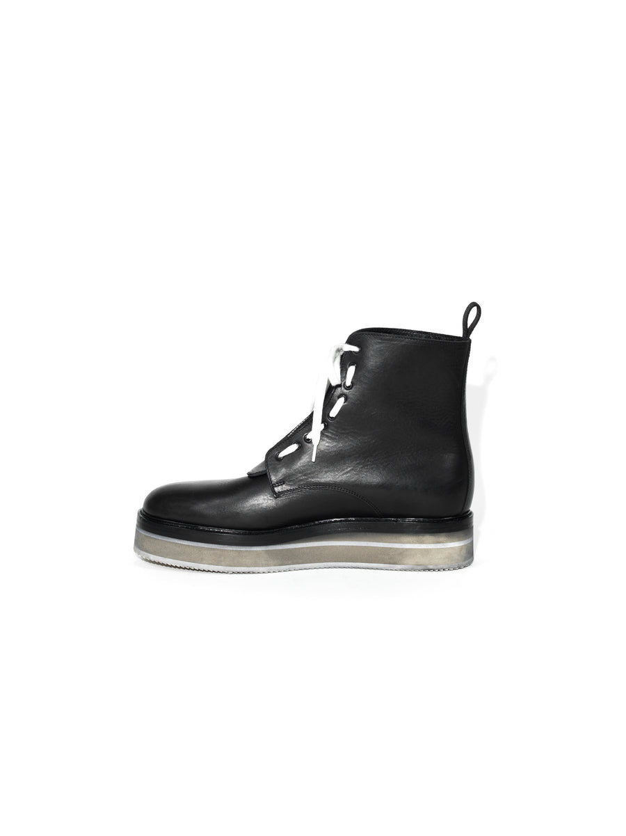 PLATEAU "FAST-ON" BOOTS IN SMOOTH TOSCANO LEATHER — BLACK