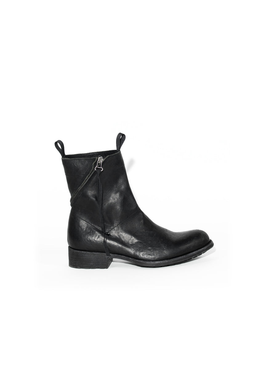 BLOCK HEEL TORSION ZIPPER BOOTS — BLACK