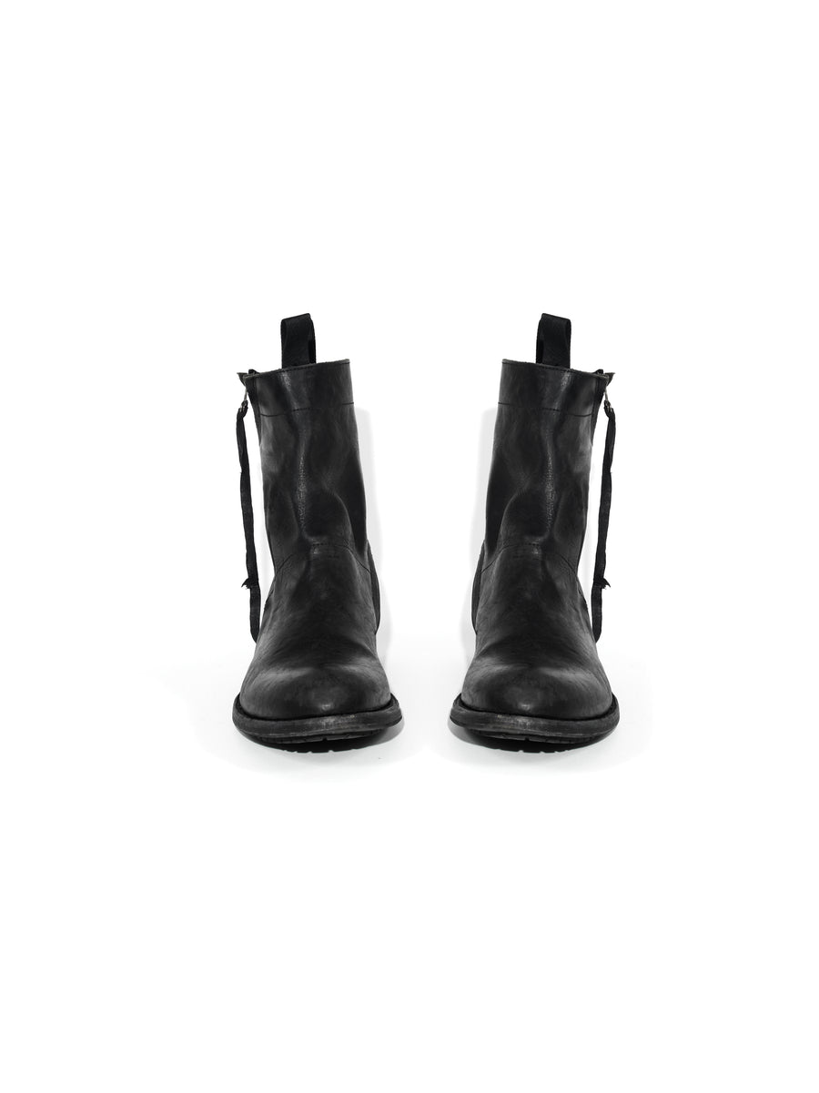 BLOCK HEEL TORSION ZIPPER BOOTS — BLACK
