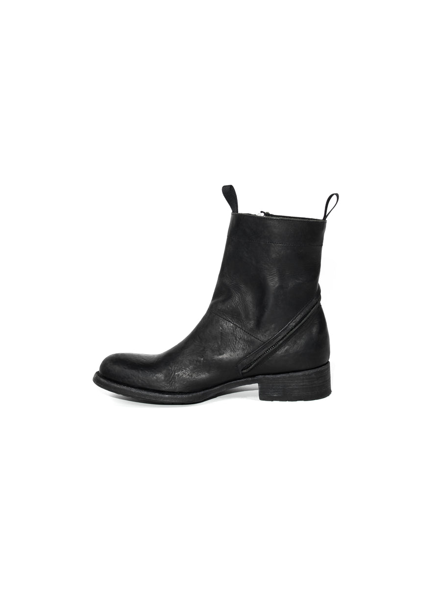 BLOCK HEEL TORSION ZIPPER BOOTS — BLACK