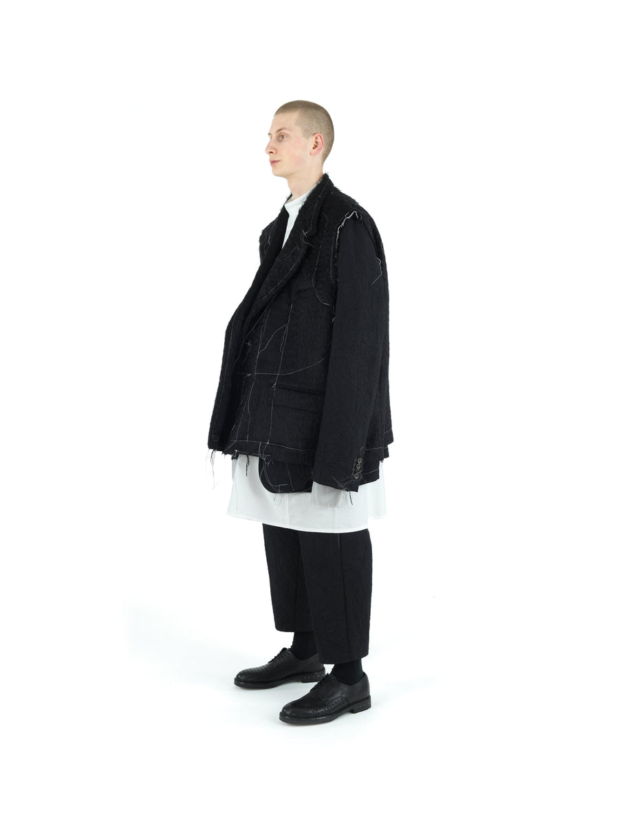 DEMI-FINISHED HAND TAILORED WOOL AND MOHAIR CROP SLEEVELESS COAT — BLACK