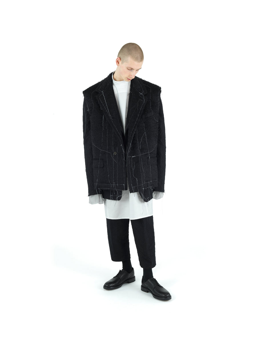 DEMI-FINISHED HAND TAILORED WOOL AND MOHAIR CROP SLEEVELESS COAT — BLACK