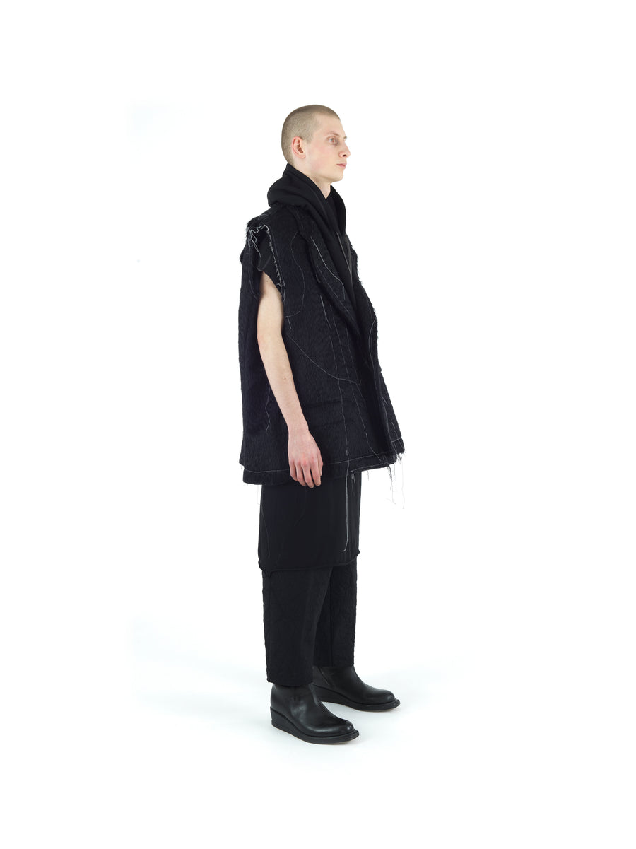 DEMI-FINISHED HAND TAILORED WOOL AND MOHAIR CROP SLEEVELESS COAT — BLACK