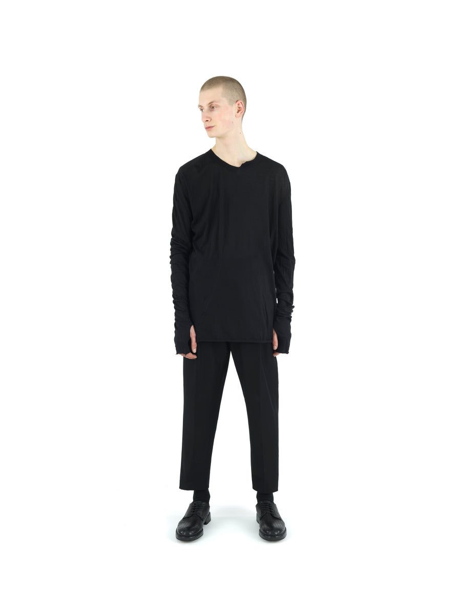 SHIFTED SEAM LONG SLEEVED T-SHIRT IN TORSION JERSEY COTTON VOILE — BLACK