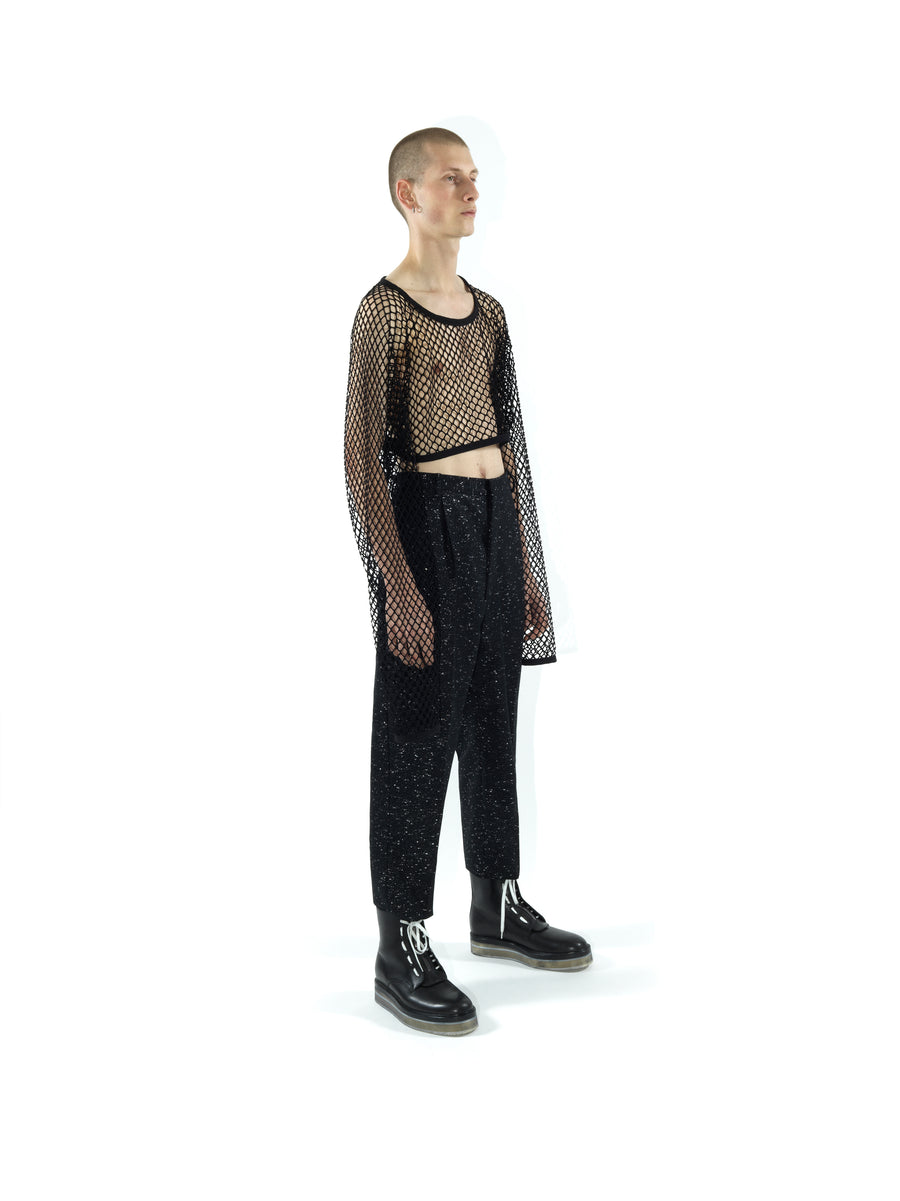 LE25 LONG SLEEVED CROP TOP IN NYLON MESH FABRIC — BLACK