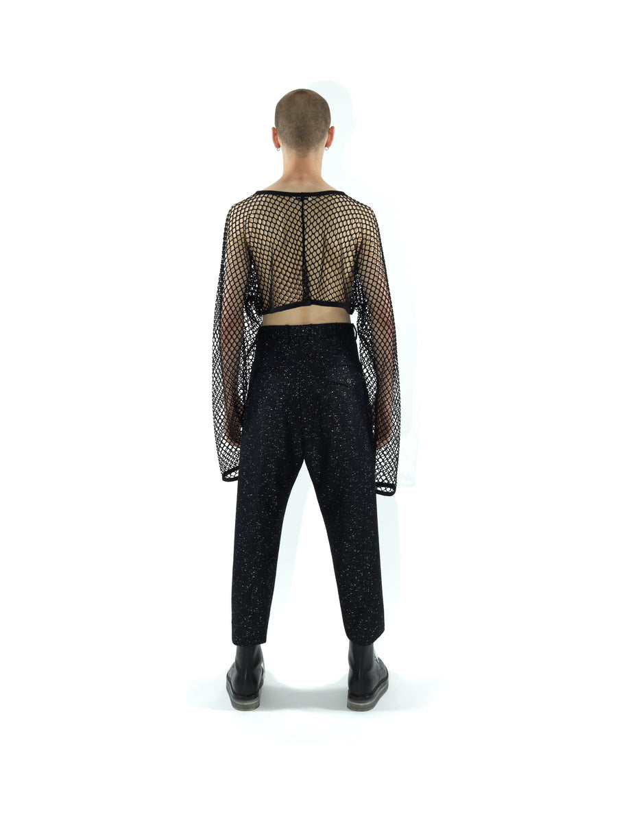 LE25 LONG SLEEVED CROP TOP IN NYLON MESH FABRIC — BLACK